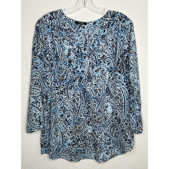NYDJ Top Medium Perfect Blouse Blue Scroll Lightweight Back Pleat Henley Office - Picture 1 of 12